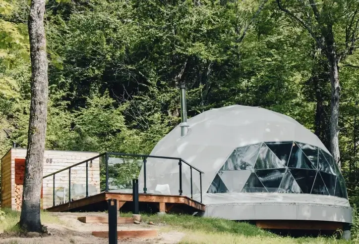 Glass Tent Buying Guide: Key Features to Look For